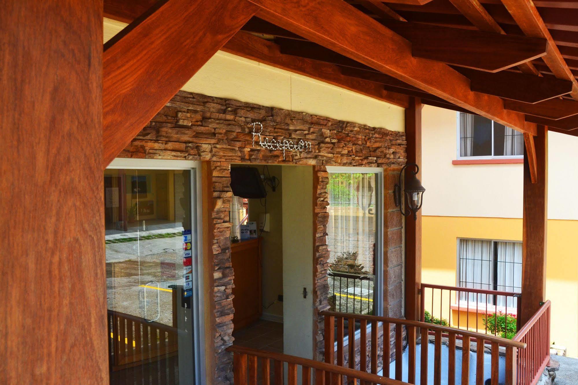 Hotel La Villa Quesada  Exterior foto