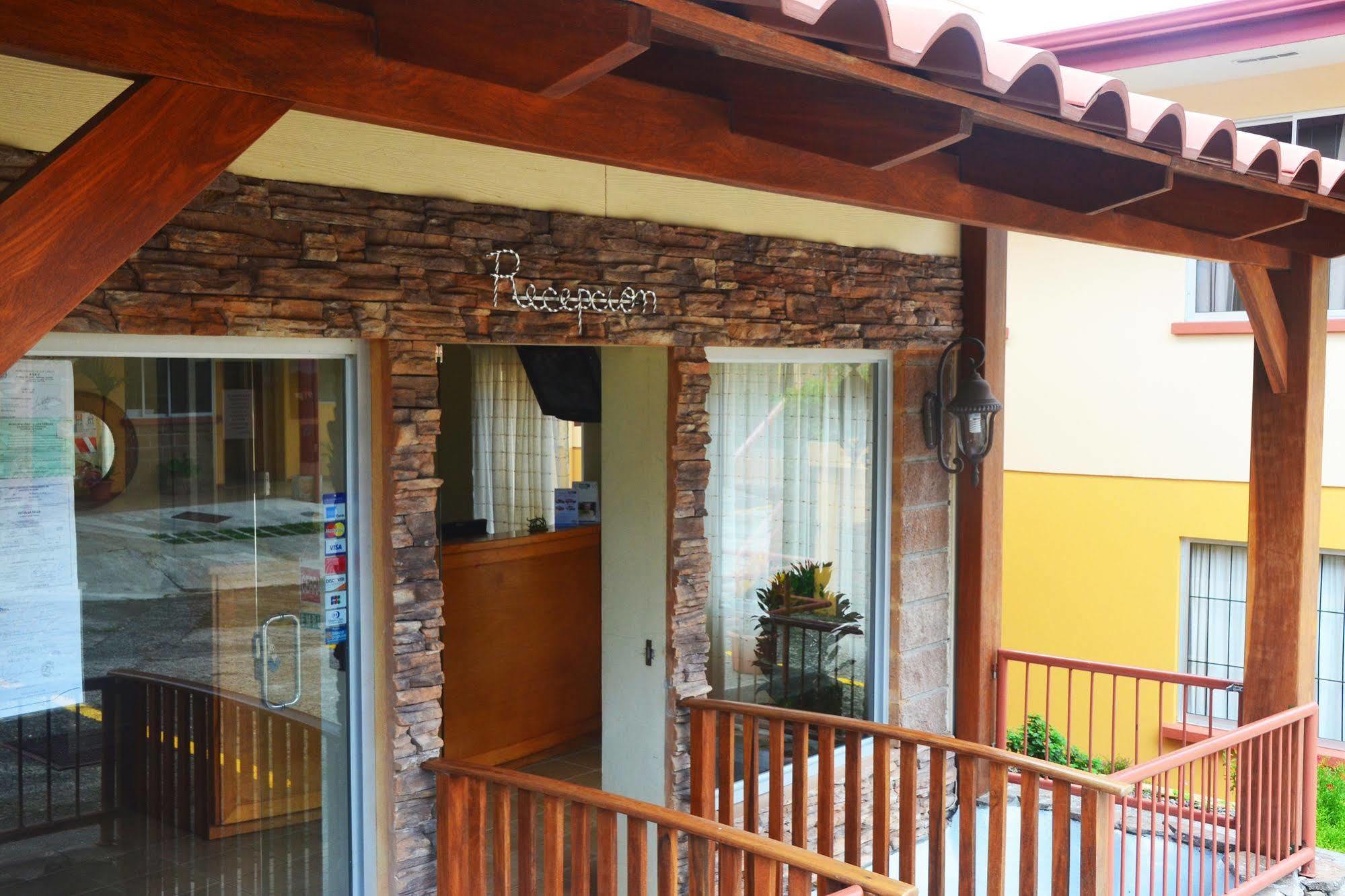 Hotel La Villa Quesada  Exterior foto